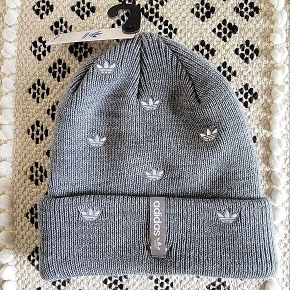 Adidas Originals Trefoil Logo Gray White Beanie Hat Cable Knit Embroidered New - Picture 1 of 6